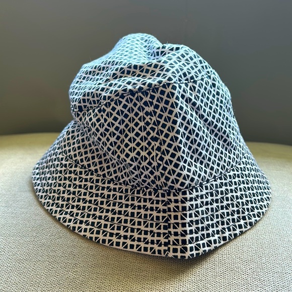 Gap Bucket Hat black & white size small - Picture 1 of 8